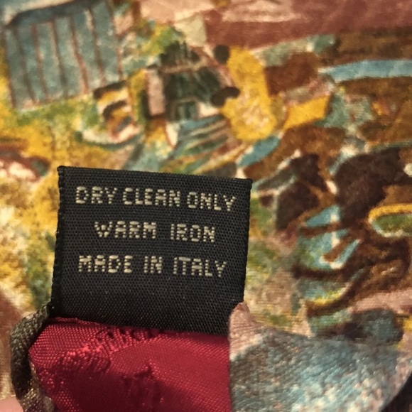 Ermenegildo Zegna vintage 100% silk tie with urban scene pattern - Picture 9 of 12